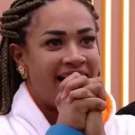 Participante Aline após conquistar a liderança no BBB 25