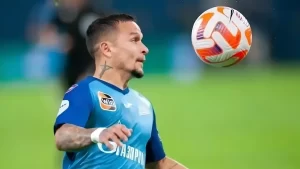 Botafogo acerta a contratação de Artur, do Zenit da Rússia