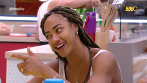 BBB 25: Pipoca, Aline Patriarca, alcança a marca de 1 milhão de seguidores