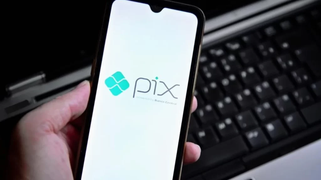 Governo reafirma proibição de taxas no Pix