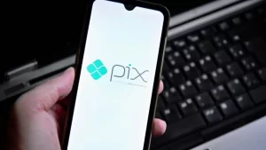 Governo reafirma proibição de taxas no Pix
