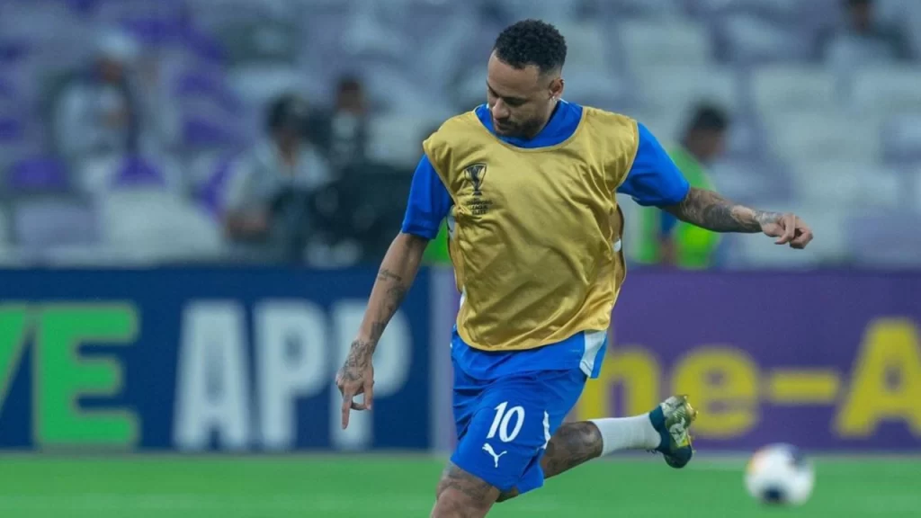 Santos intensifica conversas para retorno de Neymar em 2025