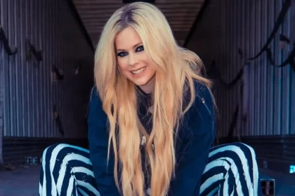 Avril Lavigne é um dos nomes do The Town, segundo jornal