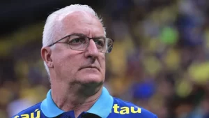 Dorival comenta volta de Neymar ao Santos e vê potencial de protagonismo