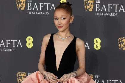 Ariana Grande no BAFTA