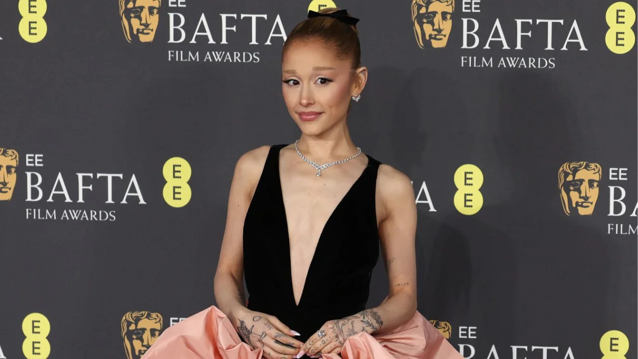 Ariana Grande no BAFTA