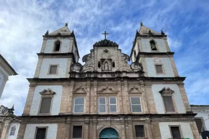 Desabamento na Igreja de São Francisco de Assis em Salvador deixa uma vítima fatal e seis feridos