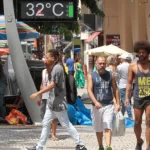 Onda de calor e chuvas marcam o domingo em diversas regiões do Brasil