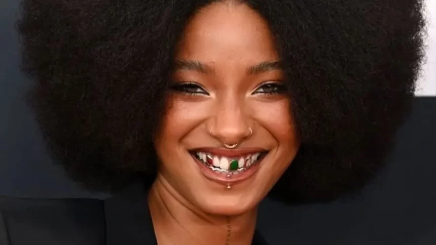 Celebridades apostam nos Grillz para o Grammy 2025