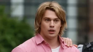 Primeiras imagens de Nicholas Galitzine como He-Man são divulgadas