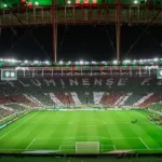 Torcida do Fluminense em Maracanã lotado