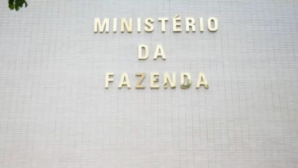 Fazenda informa que 11 mil sites irregulares de apostas serão derrubados