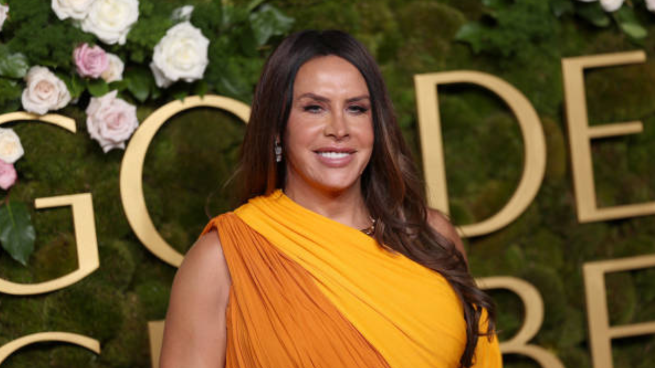 Karla Sofía Gascón participa da 82ª edição do Globo de Ouro, no The Beverly Hilton, em Beverly Hills, Califórnia, no dia 5 de janeiro de 2025