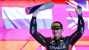 Red Bull descarta saída antecipada de Verstappen