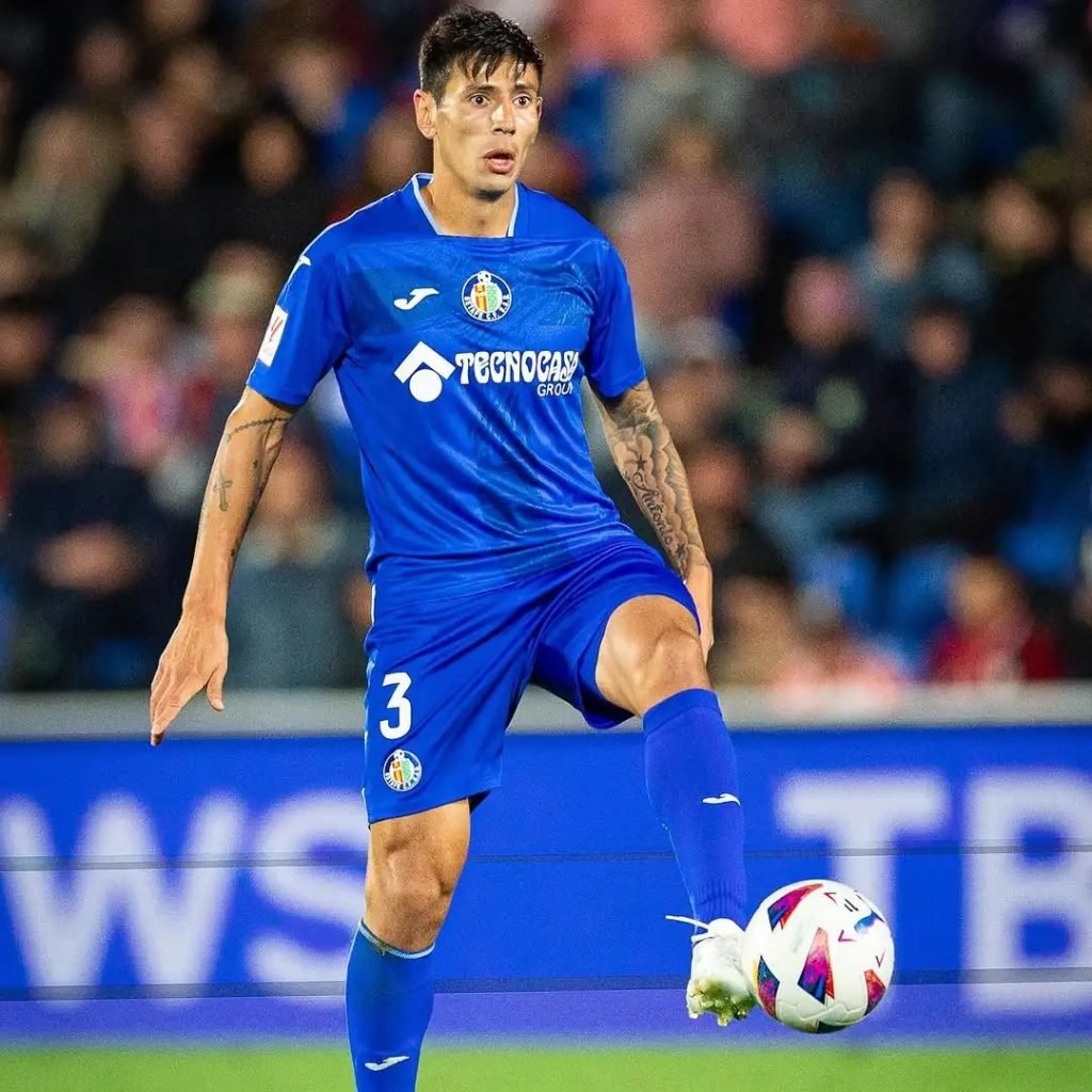 Fabrizio Angileri jogando pelo Getafe 