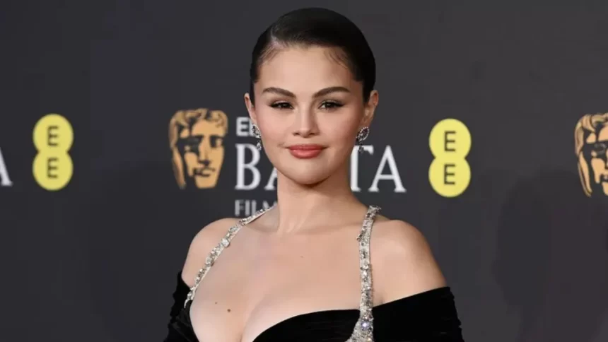 Selena Gomez Brilha no BAFTA 2025 com Look Deslumbrante e Rouba a Cena