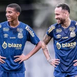 Neymar reforça o apoio a Juninho, filho de Robinho, no Santos, como parte de uma rede de ídolos que orienta o jovem atleta rumo ao sucesso, dentro e fora de campo