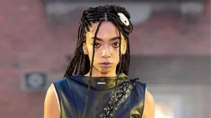 Estilo de beleza ‘messy girl’ é a aposta na Copenhagen Fashion Week