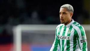 Palmeiras define data limite para fechar com Vitor Roque