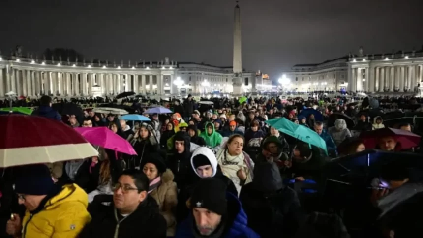 Fiéis em Roma