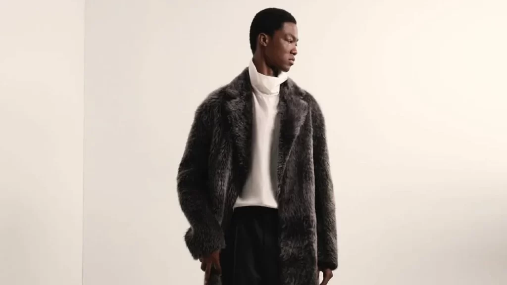 Confira as tendências de beleza que dominaram a New York Fashion Week 2025