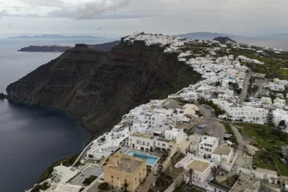 Ilha de Santorini vista de cima