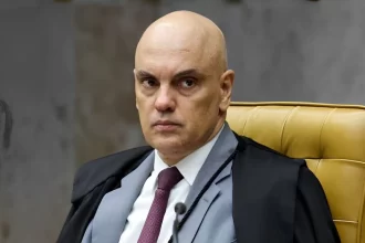 Ministro Alexandre de Moraes conduz julgamento sobre tentativa de golpe