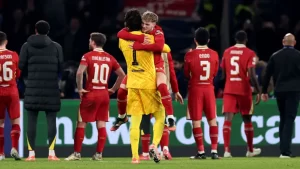 Alisson brilha e faz história na vitória do Liverpool sobre o PSG