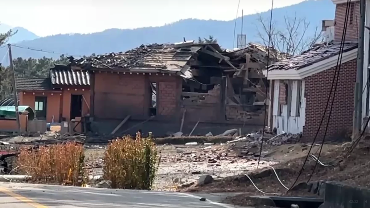 Área residencial atingida pelo bombardeio