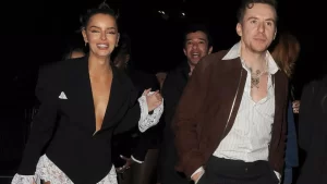 Danny Jones, vocalista do McFly, pede desculpas por escândalo de traição