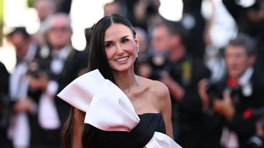 Demi Moore parabeniza Mikey Madison pela conquista do Oscar 2025 de “Melhor Atriz”