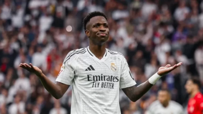 Desejado pelo futebol árabe, Vinicius Jr. tem pedido de aumento salarial recusado pelo Real Madrid