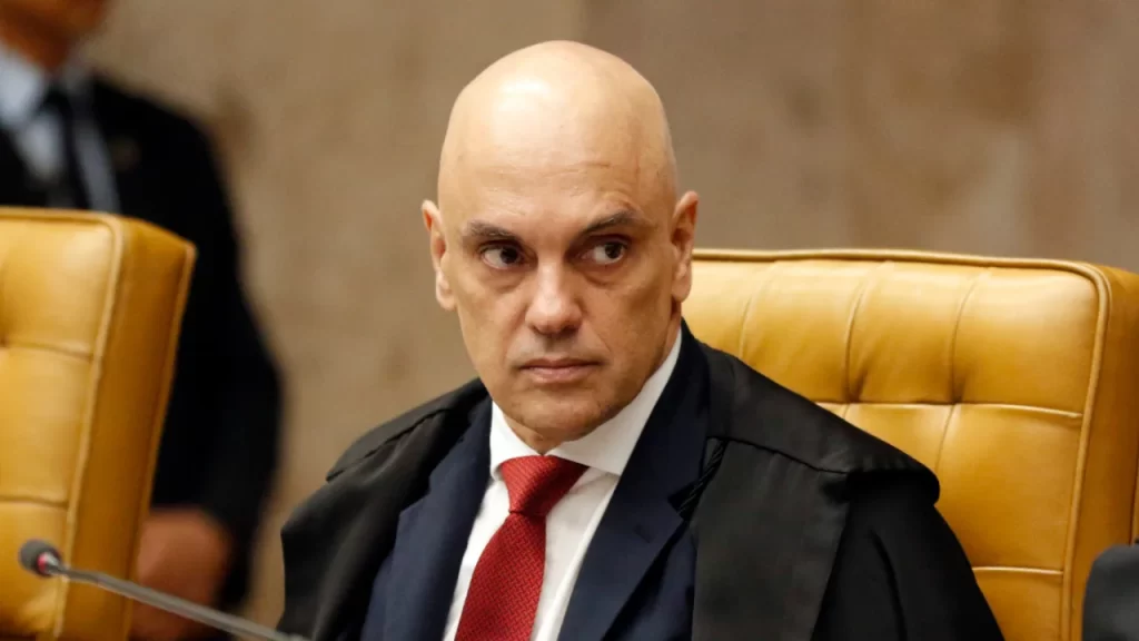 Defesa de ex-assessor de Bolsonaro nega ilegalidade em monitoramento de Alexandre de Moraes