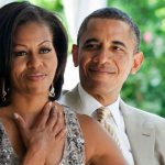 Michelle e Barack Obama juntos em festa