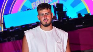 Luxo e sucesso: A ascensão no Mundo digital que transformou Jon vlogs