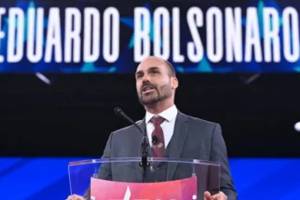 Eduardo Bolsonaro durante a Conferência Anual de Ação Política Conservadora (CPAC) em 2025, nos Estados Unidos