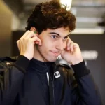 Gabriel Bortoleto se mostra otimista e bem preparado para o GP da China, destacando as lições adquiridas com sua experiência no GP da Austrália. Ele busca melhorar seu desempenho em Xangai e está focado em maximizar cada oportunidade na pista