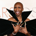 Cynthia Erivo no tapete vermelho do Oscar 2025