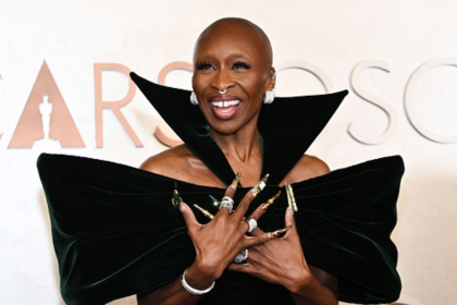 Cynthia Erivo no tapete vermelho do Oscar 2025