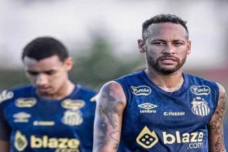 Neymar rebate críticas após eliminação