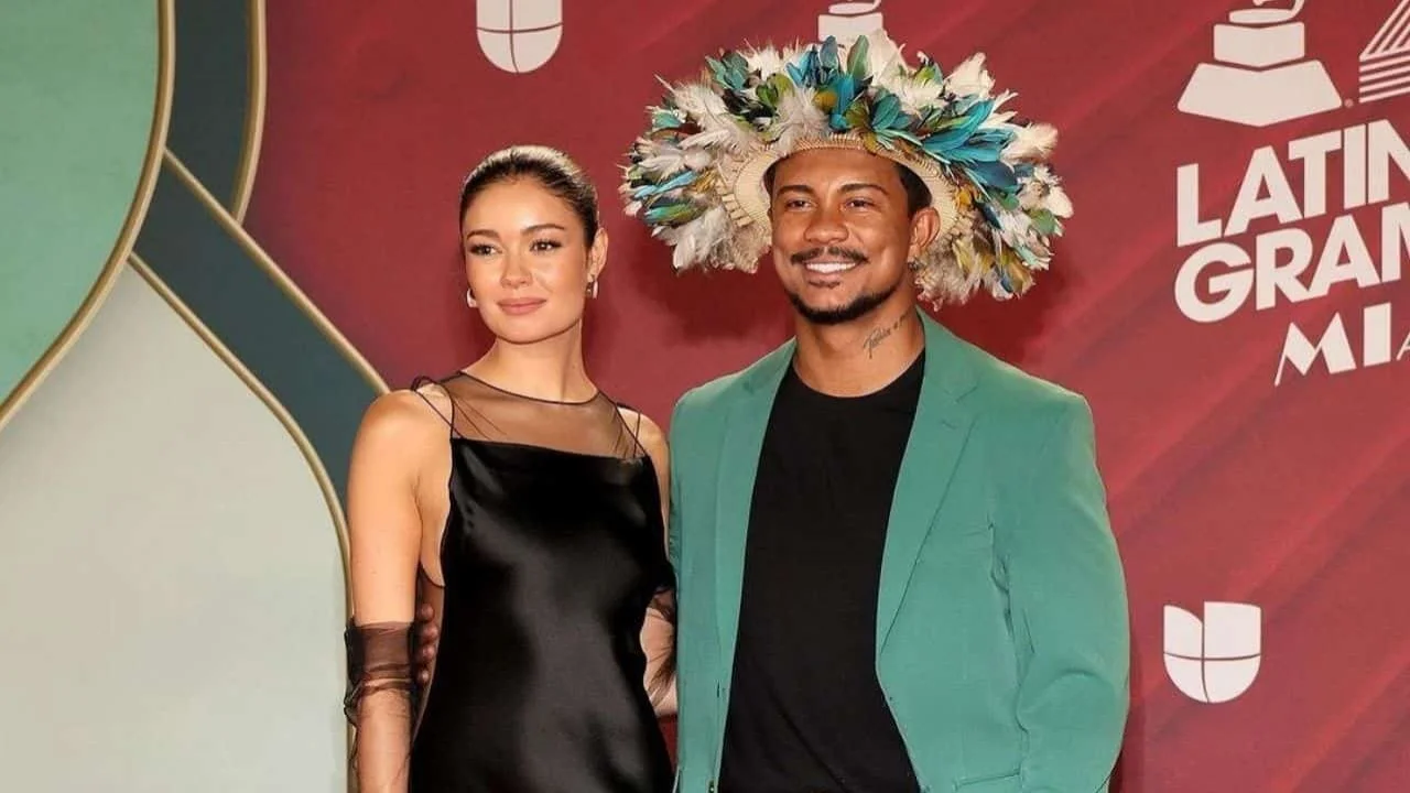 Xamã e Sophie passaram o primeiro dia de carnaval separados.