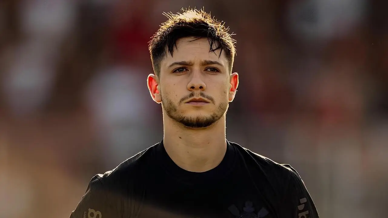 Rodrigo Garro foi destaque do clássico entre Corinthians e Santos