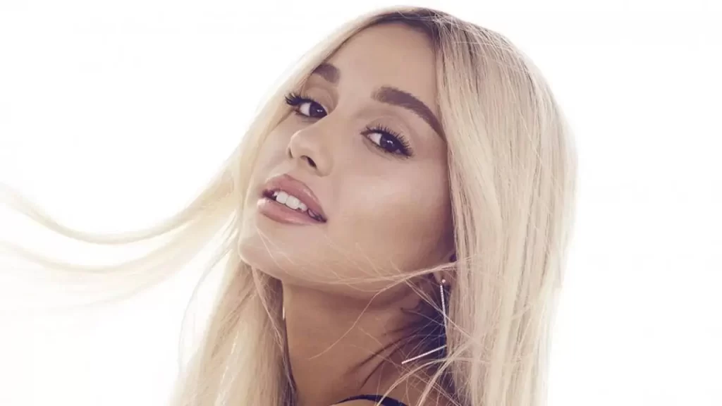 Eternal Sunshine (deluxe), Ariana Grande surpreende fãs com curta-metragem especial