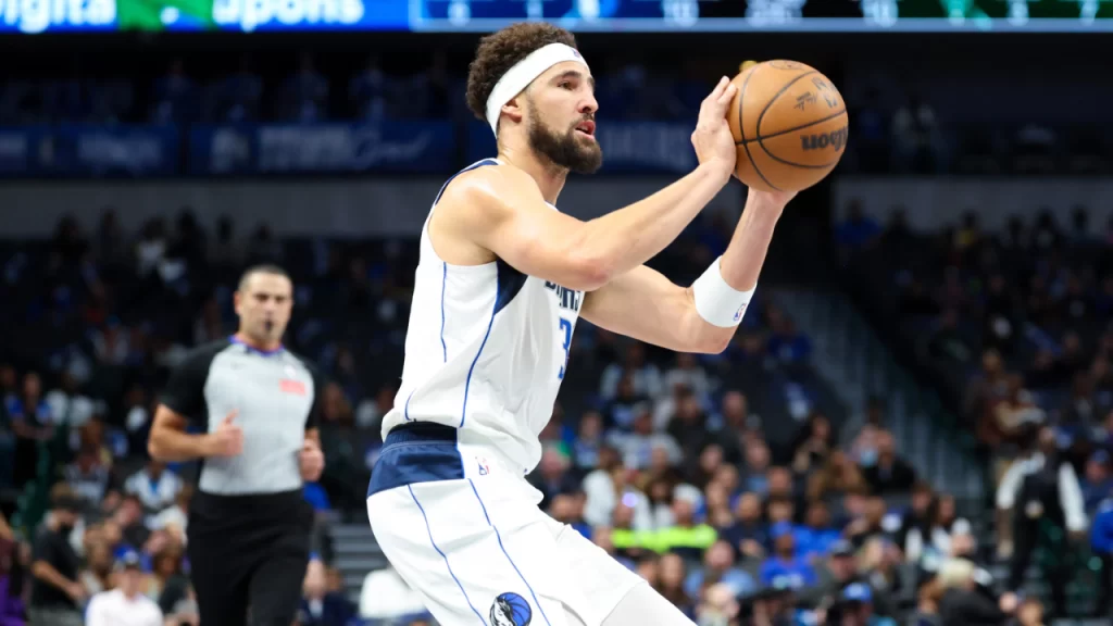 Klay Thompson enfrenta desafios no Mavericks após deixar o Warriors