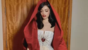 Rachel Zegler encanta com seus looks na turnê de ‘Branca de Neve’”