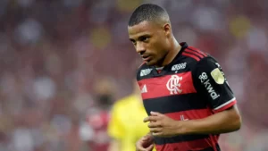 Técnico do Flamengo fala sobre ausência de De La Cruz em clássico