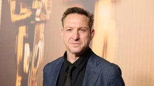 Oscar 2025: Lol Crawley leva o prêmio de “Melhor Fotografia” pelo filme “O Brutalista”