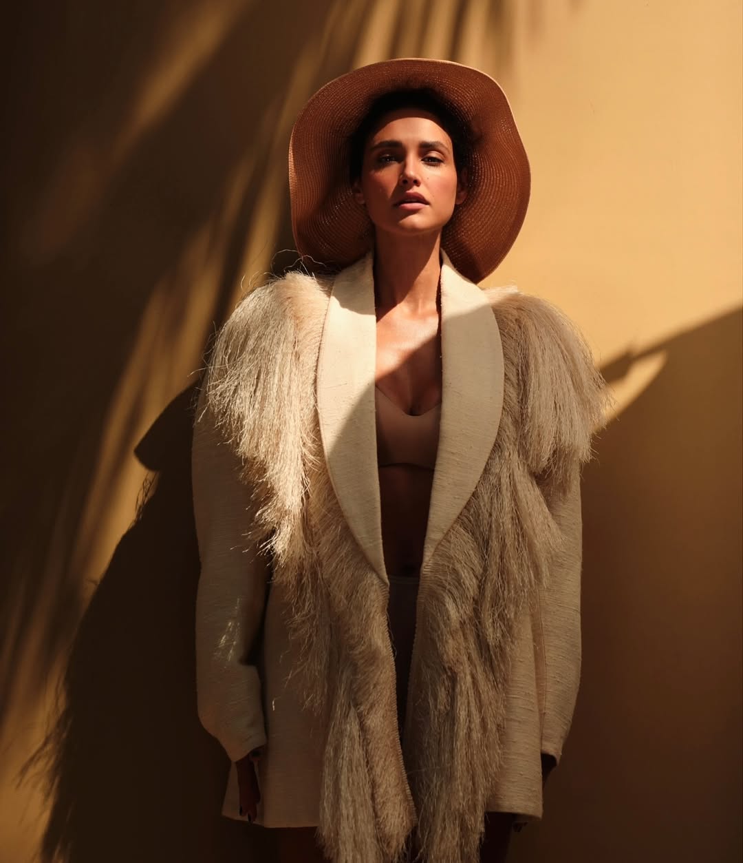 Débora Nascimento dá unfollow em Allan Souza após assumir romance