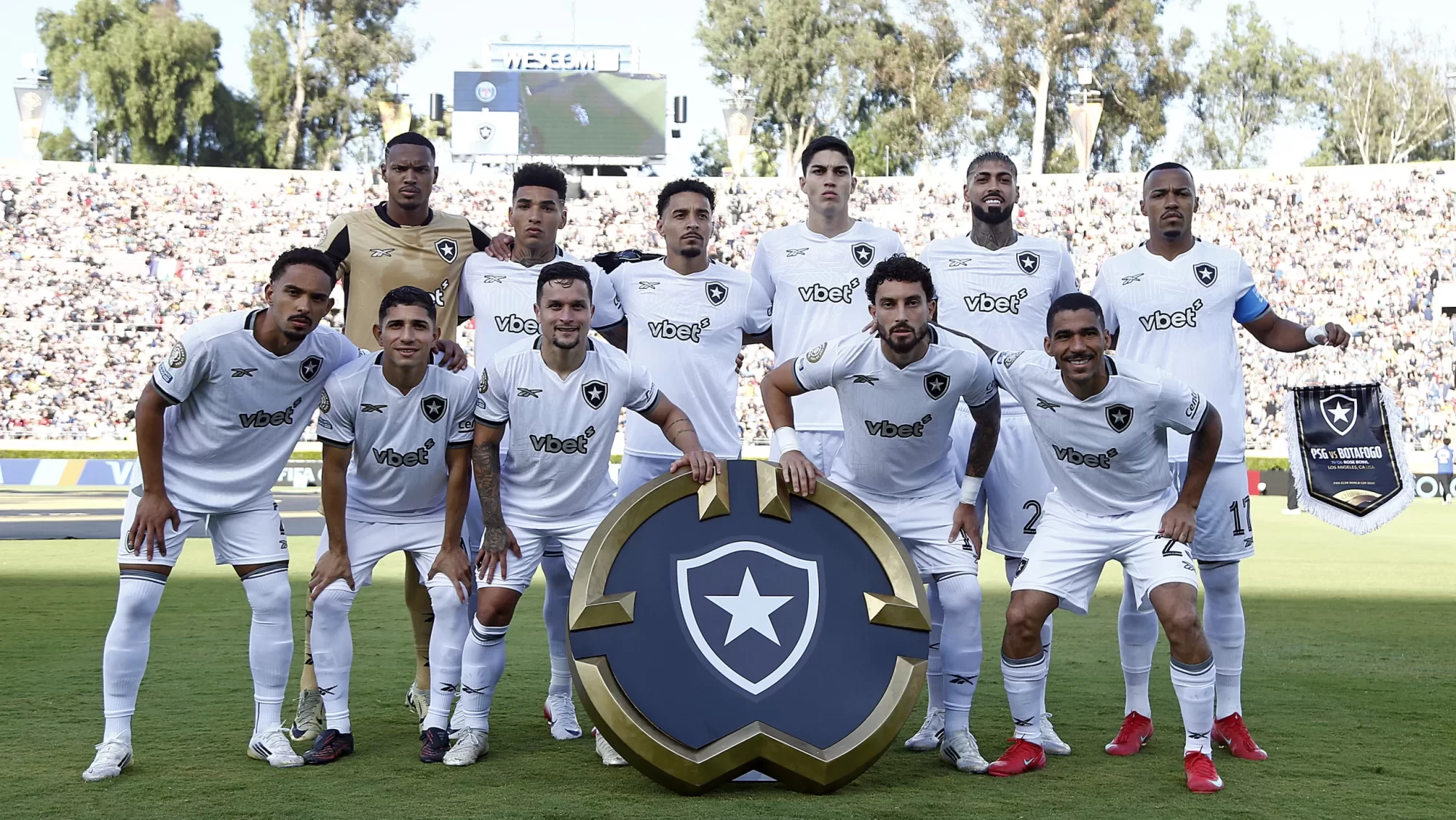 Botafogo supera desconfiança e encara Palmeiras de olho no topo do mundo