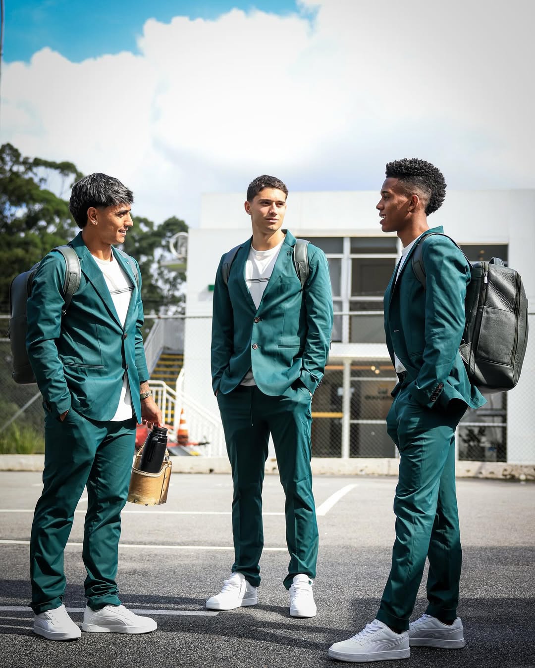 Palmeiras treina para o Mundial ainda com elenco incompleto Facundo Torres, Emiliano Martinez e Estêvão